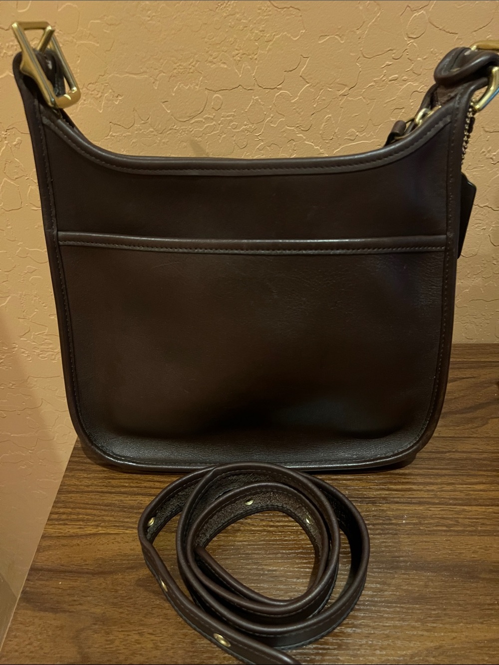 Vintage leather Coach excellent condition